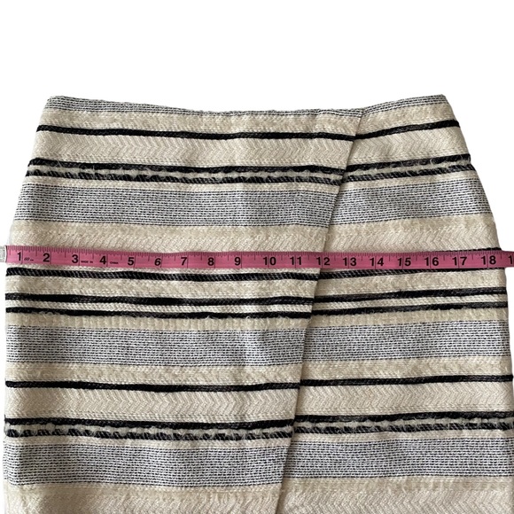 Never Worn Black & Cream Striped Wool Blend Skirt - Picture 6 of 7